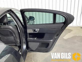 Jaguar XF XF (CC9), Sedan, 2008 / 2015 3.0 D V6 24V picture 10