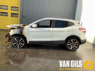 disassembly passenger cars Nissan Qashqai Qashqai (J11), SUV, 2013 1.2 DIG-T 16V 2014/12