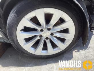 Tesla Model X Model X, SUV, 2013 / 2026 EV AWD picture 7
