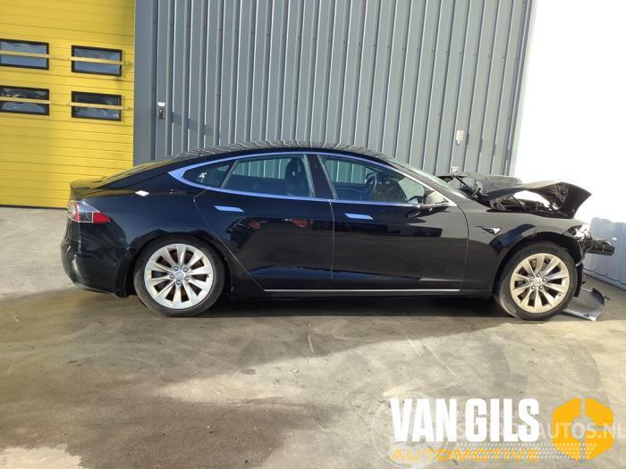 Tesla Model S Model S, Liftback, 2012 / 2026 P100D