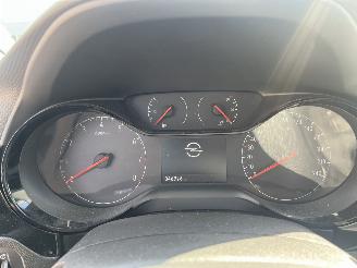 Opel Corsa 1.2 Edition picture 16