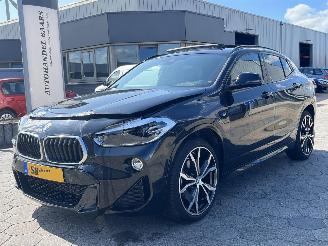 BMW X2 2.0i M xDrive High Exe pano 190PK picture 1