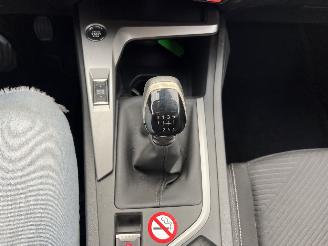 Peugeot 308 1.2 PureTech Active Pack Business picture 20