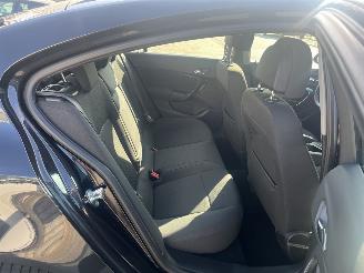 Opel Insignia 1.8 Business picture 9