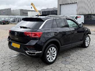 Volkswagen T-Roc 1.0 TSI Style Business picture 4
