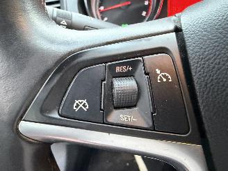 Opel Insignia 1.8 EDITION AIRCO PDC CRUISE picture 13