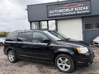 Chrysler Town & Country 3.8 V6 7-pers. AUTOMAAT AIRCO CRUISE picture 1