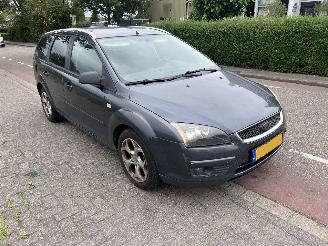 Vrakbiler auto Ford Focus 1.6 TDCi 2007/1