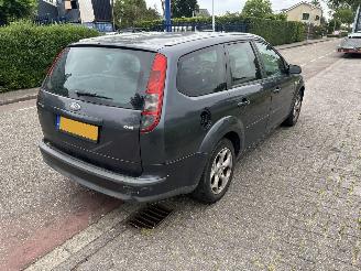 Ford Focus 1.6 TDCi picture 3