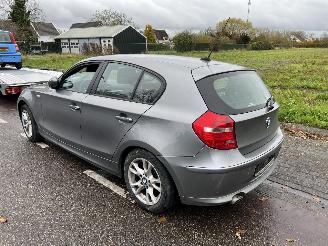 BMW 1-serie 118 picture 4