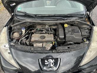 Peugeot 207 1.4 picture 6