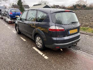 Ford S-Max 2.0-16V Trend picture 4