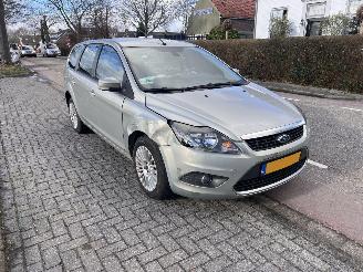 rozbiórka samochody osobowe Ford Focus 1.8-16V 2009/10