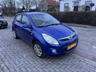 Salvage car Hyundai I-20 1.2-16V Dynamic Version 2010/1