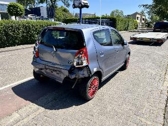 Nissan Pixo 1.0-12v picture 3