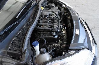 Peugeot 208 1.2 PureT. Signature picture 18