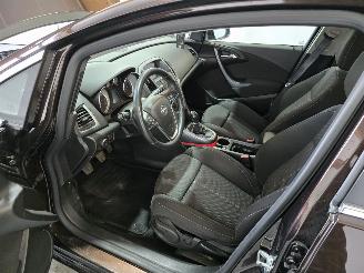 Opel Astra SPORTS TOURER picture 20