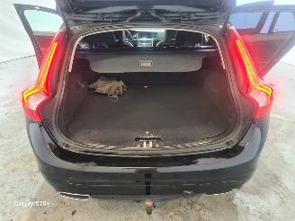 Volvo V-60 2.4 D5 Twin Engine Lease Edition picture 17