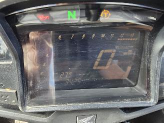 Honda VFR 800 VFR 800X Crossr. ABS picture 17