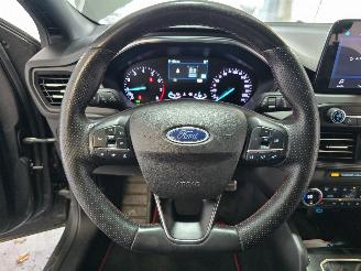 Ford Focus 1.0 EBH ST Line St. picture 31