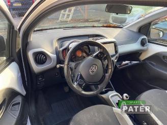 Toyota Aygo Aygo (B40), Hatchback, 2014 1.0 12V VVT-i picture 6