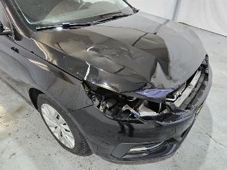 Peugeot 308 1.2 PureTech Blue Lease picture 9