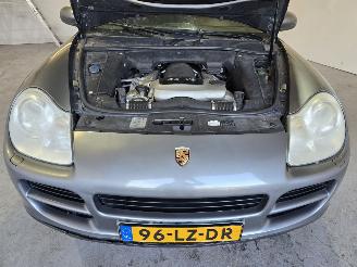 Porsche Cayenne S 4.5 S picture 12