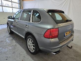 Porsche Cayenne S 4.5 S picture 5