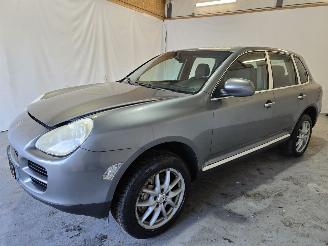 Porsche Cayenne S 4.5 S picture 3