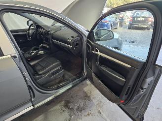 Porsche Cayenne S 4.5 S picture 14