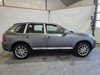Porsche Cayenne S 4.5 S picture 8
