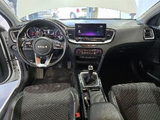 Kia Ceed 1.0 T-GDi DynPlusL. picture 22