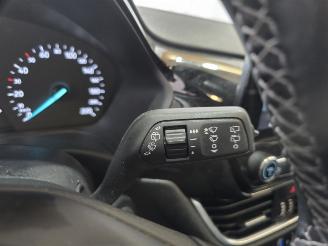 Ford Fiesta 1.0 EcoBoost Hybrid Titanium picture 26