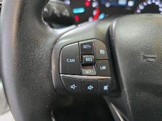 Ford Fiesta 1.0 EcoBoost Hybrid Titanium picture 27