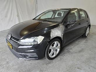 Volkswagen Golf 1.0 TSI Comfortline picture 3