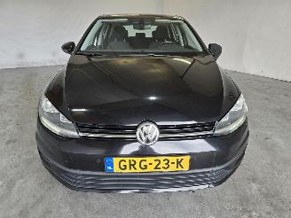 Volkswagen Golf 1.0 TSI Comfortline picture 2
