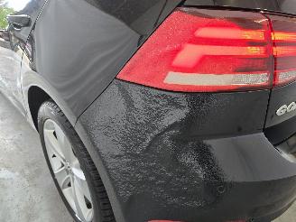 Volkswagen Golf 1.0 TSI Comfortline picture 15