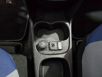 Fiat Panda 0.9 TwinAir Sempre picture 28