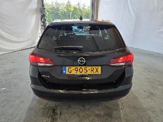 Opel Astra SPORTS TOURER picture 6