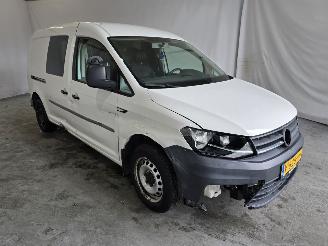 krockskadad bil bedrijf Volkswagen Caddy 2.0 TDI L2H1 BMT Maxi Easyline 2018/4