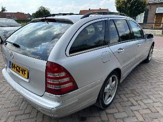 Mercedes C-klasse C 200 KOMPRESSOR picture 6