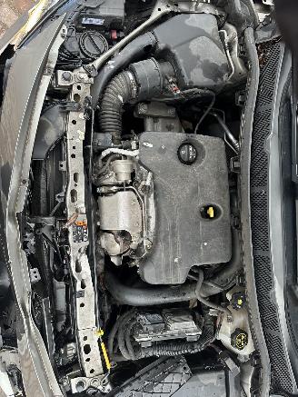 Opel Astra 1.0 Online Ed. SPORTS TOURER picture 13