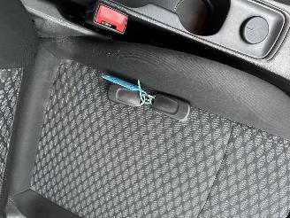 Opel Astra 1.0 Online Ed. SPORTS TOURER picture 11