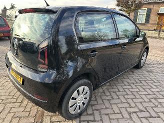 Volkswagen Up! 1.0 BMT move up! picture 3