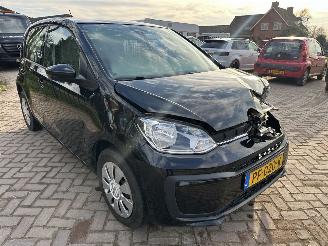 Volkswagen Up! 1.0 BMT move up! picture 5
