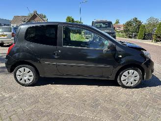 Renault Twingo 1.2 Acces picture 5