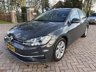 Damaged car Volkswagen Golf 1.5 TSI DSG Bnsline 2019/5