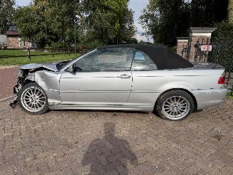 Schadeauto BMW 3-serie Cabrio 318Ci 2004/7