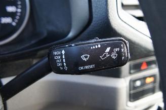 Volkswagen Crafter 2.0 TDi Maxi Airco 3-Persoons Apple Carplay 103KW Euro 6 picture 13