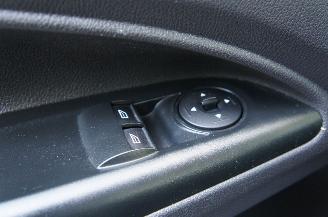 Ford Transit Connect 1.5 TDCi Lang Airco Cruise Trekhaak 2-Persoons 74KW Euro 6 picture 18